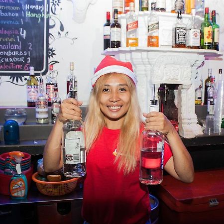 Top Banana Guesthouse & Rooftop Bar Phnom Penh Eksteriør bilde