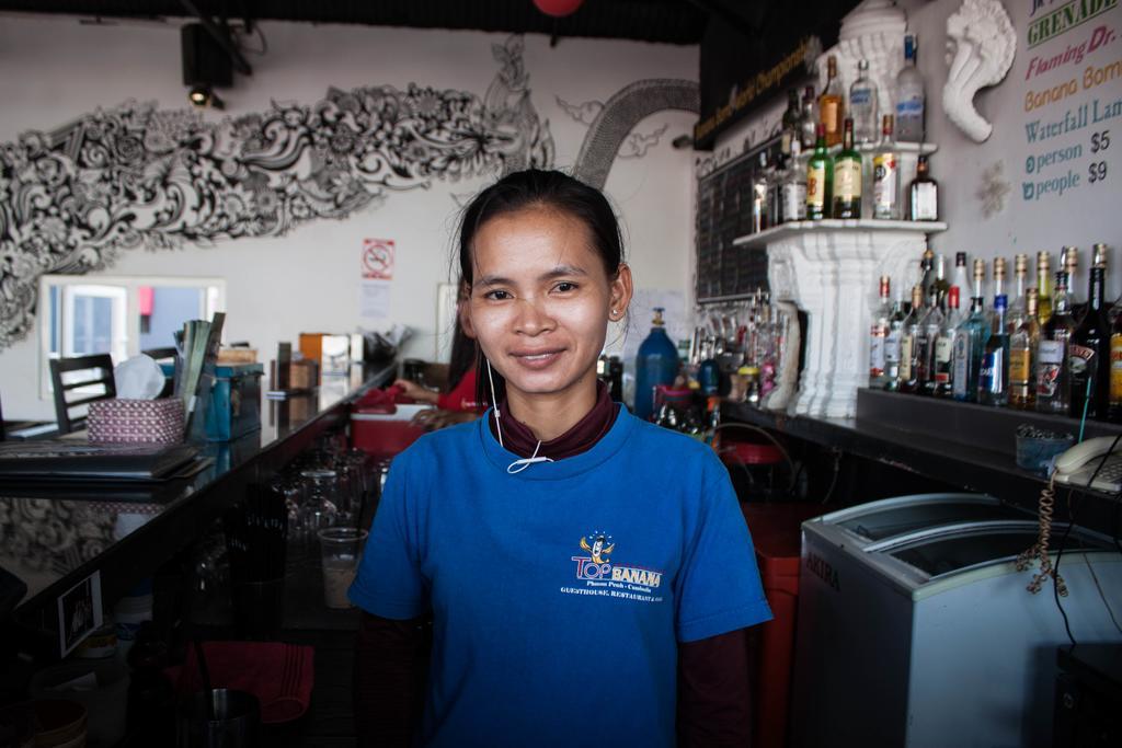 Top Banana Guesthouse & Rooftop Bar Phnom Penh Eksteriør bilde